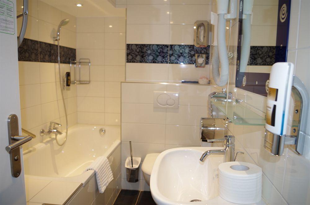 Hotel Franken An Der Messe Frankfurt am Main Ngoại thất bức ảnh